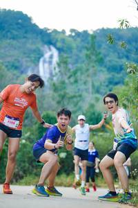 BIB: 8208
                            <button type="button" onclick="openModal(18881343)" class="btn btn-primary btn-sm float-right btn-popup" data-toggle="modal" data-target=".modal-high-quality">
                        <i class="fas fa-shopping-cart"></i> Add to Cart
                    </button>
                                            <button type="button" onclick="isThisMe(18881343, true)" class="btn btn-success btn-sm float-right btn-popup btn-isme hidden" data-toggle="tooltip" data-placement="bottom" title="นี่คือรูปของคุณใช่ไหม คลิกที่นี่เพื่อเอาเข้าอัลบั้ม">
                        <i class="fas fa-plus"></i> Add to album
                    </button>
                    <button type="button" onclick="isThisMe(18881343, false)" class="btn btn-warning btn-sm float-right btn-popup btn-isnotme hidden">
                        <i class="fas fa-ban"></i> Remove from album
                    </button>